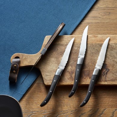 Набір ножів для стейку Amefa Royal Steak, 4шт. F2520MZWLL2BR4