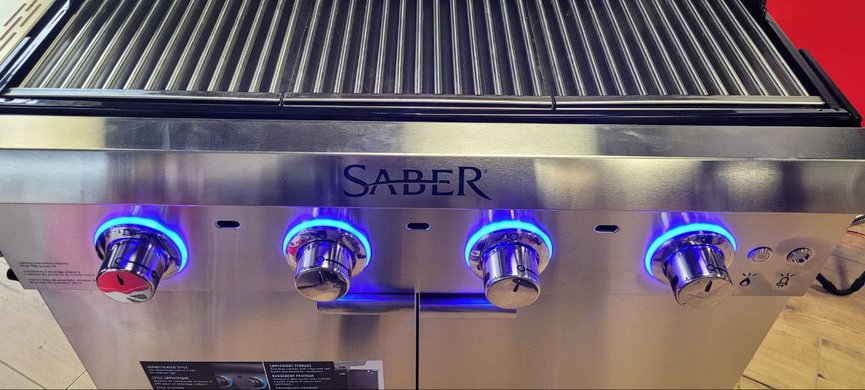 Газовий гриль Select 4-Burner Gas Grill Saber R52SC0421