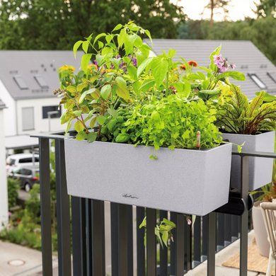 Балконное кашпо с автополивом Balconera Stone 40 графитово-чёрное Lechuza 15426