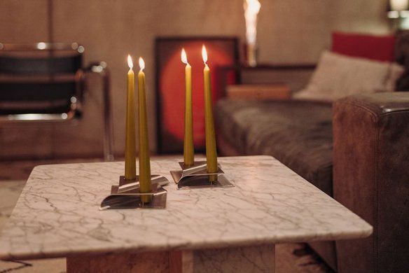 Підсвічник SQUARE CANDLE Hoefats &mdash; стильний мінімалістичний тримач для свічки